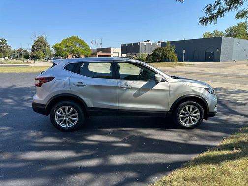 2021 Nissan Rogue Sport S