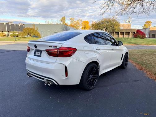 2016 BMW X6 M Sport Utility 4D