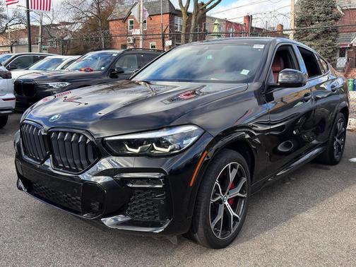 2022 BMW X6 xDrive40i