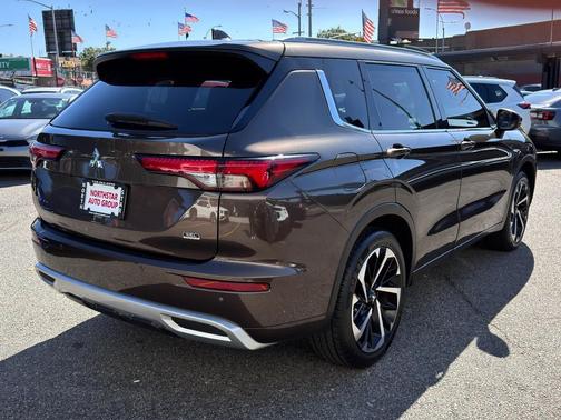2022 Mitsubishi Outlander SEL Special Edition S-AWC