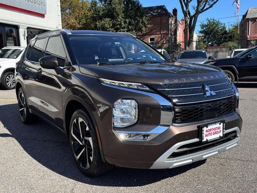 2022 Mitsubishi Outlander SEL Special Edition S-AWC