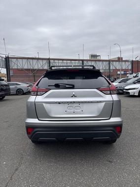 2022 Mitsubishi Eclipse Cross ES