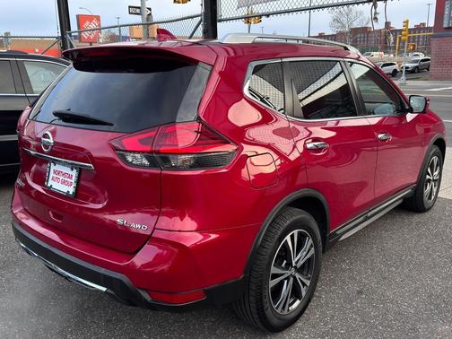 2017 Nissan Rogue SL