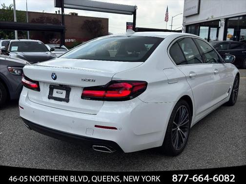 2022 BMW 530 i
