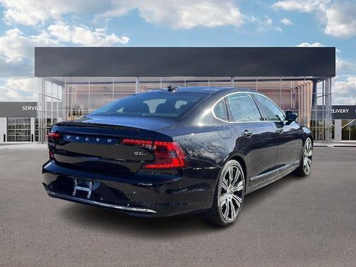 2022 Volvo S90 B6 Inscription