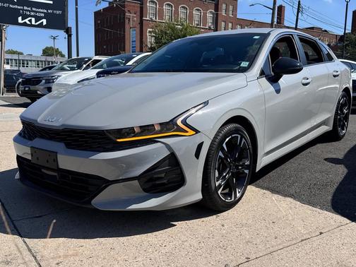 2023 Kia K5 GT-Line