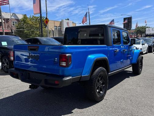 2021 Jeep Gladiator Willys 4x4