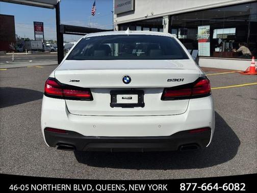 2022 BMW 530 i xDrive