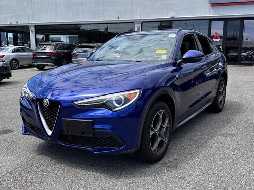 2022 Alfa Romeo Stelvio Ti