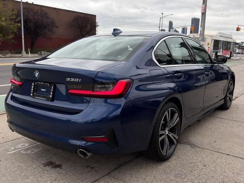 2022 BMW 330 xDrive