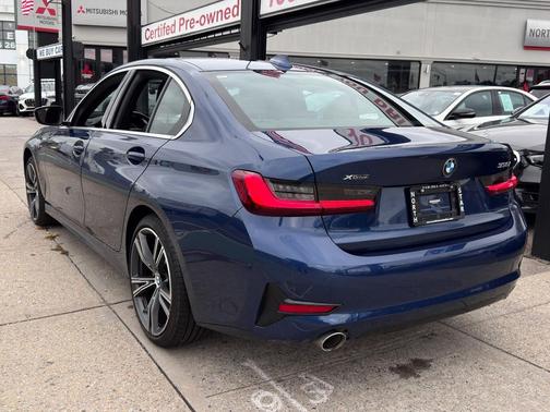 2022 BMW 330 xDrive