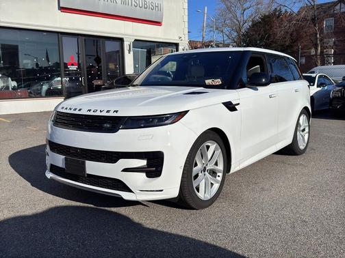 2023 Land Rover Range Rover Sport SE