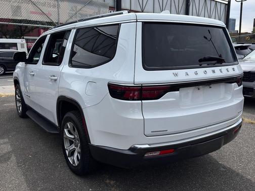 2022 Jeep Wagoneer Series II 4x4