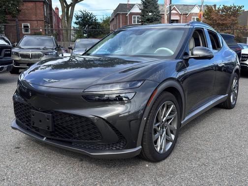 2024 Genesis GV60 Advanced AWD