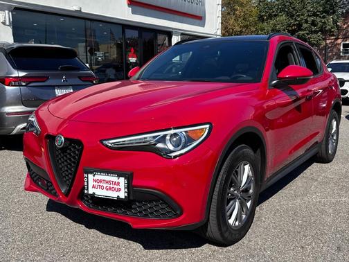 2023 Alfa Romeo Stelvio Sprint AWD