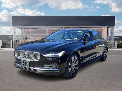 2022 Volvo S90 B6 Inscription