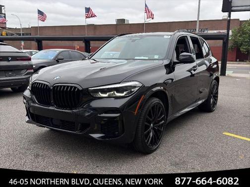 2022 BMW X5 M50i