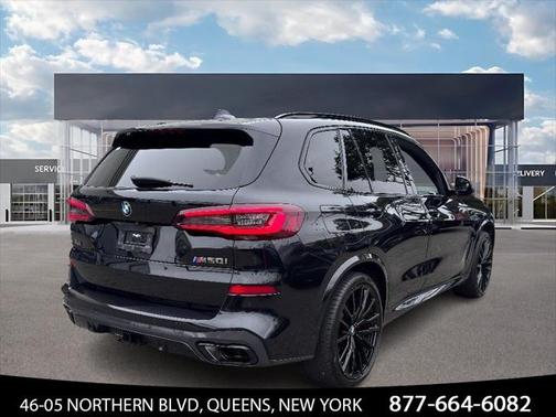 2022 BMW X5 M50i