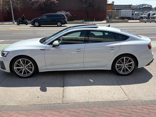WH 2025 Audi A5 Sportback 45 S Line Premium