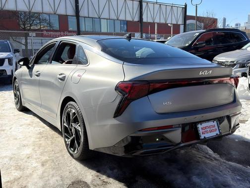 2025 Kia K5 GT-Line