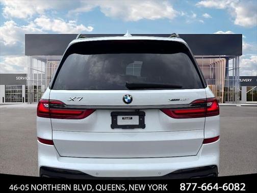 2022 BMW X7 xDrive40i