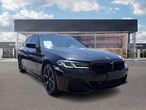 2022 BMW 530 i