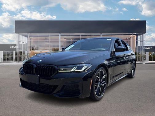 2022 BMW 530 i