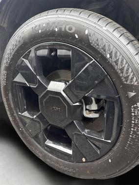 Wolf Gray 2026 Kia Sportage X-Line