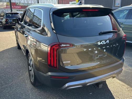 BR 2022 Kia Telluride SX