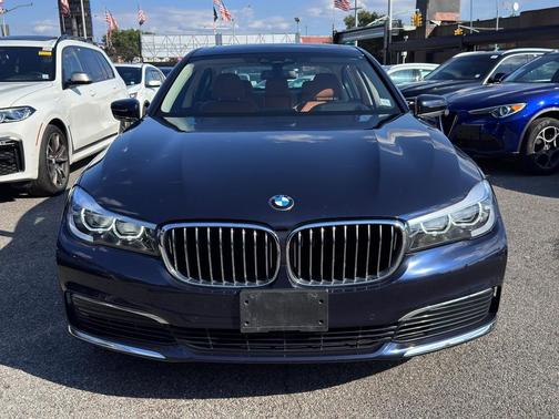 2019 BMW 740 xDrive