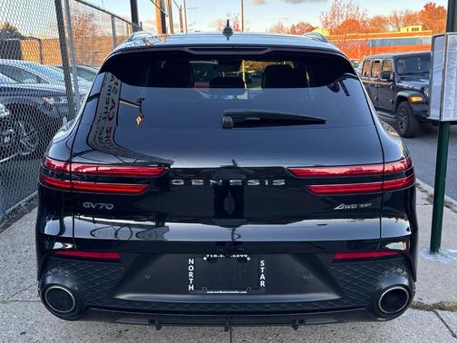 2023 Genesis GV70 3.5T AWD Sport