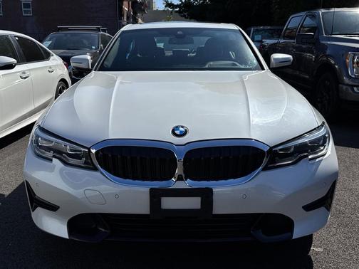 2021 BMW 330e Base