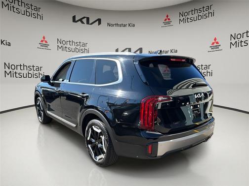 Ebony Black 2025 Kia Telluride S