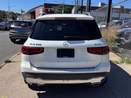 2021 Mercedes-Benz GLB 250 4MATIC