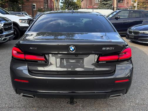 2023 BMW 530 i xDrive