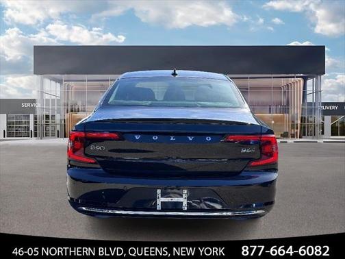 2022 Volvo S90 B6 Inscription