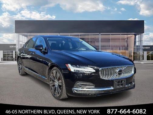 2022 Volvo S90 B6 Inscription
