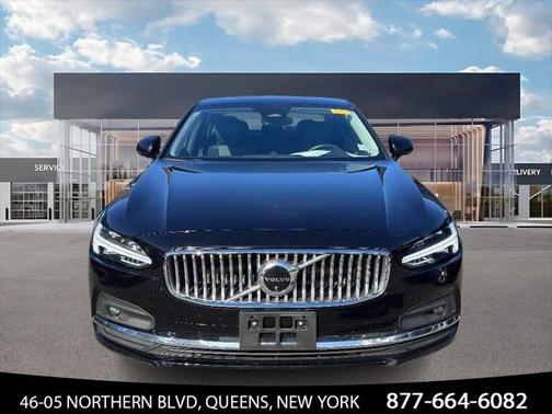 2022 Volvo S90 B6 Inscription