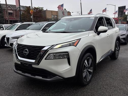 2022 Nissan Rogue SL