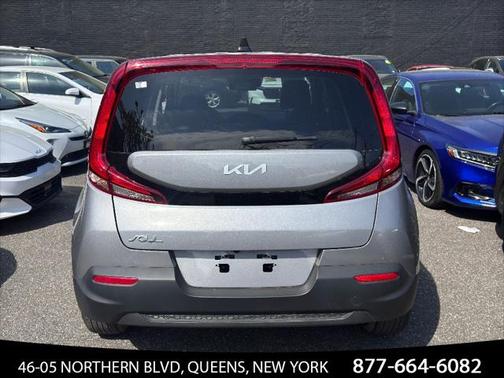 2022 Kia Soul LX