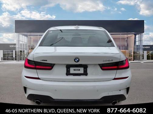 2022 BMW 330 xDrive