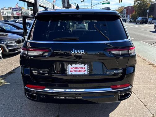 2022 Jeep Grand Cherokee L Overland