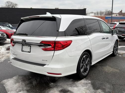 2024 Honda Odyssey Elite