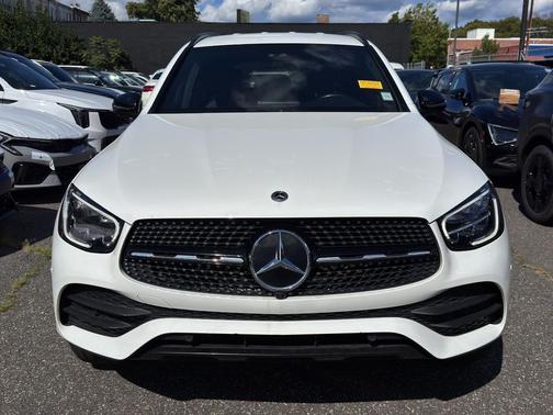 2022 Mercedes-Benz GLC 300 4MATIC