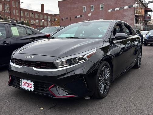 2023 Kia Forte GT-Line