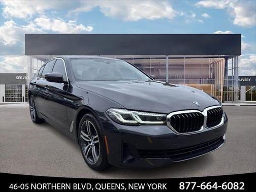 2022 BMW 530 i
