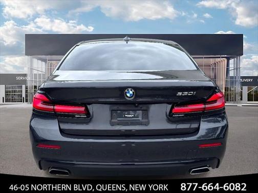 2022 BMW 530 i