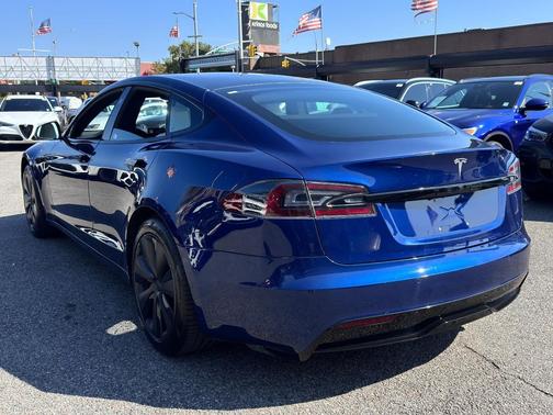 2021 Tesla Model S Long Range