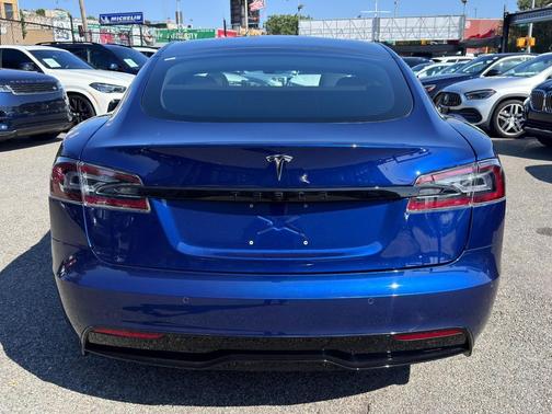 2021 Tesla Model S Long Range
