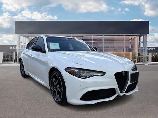 2023 Alfa Romeo Giulia Veloce AWD